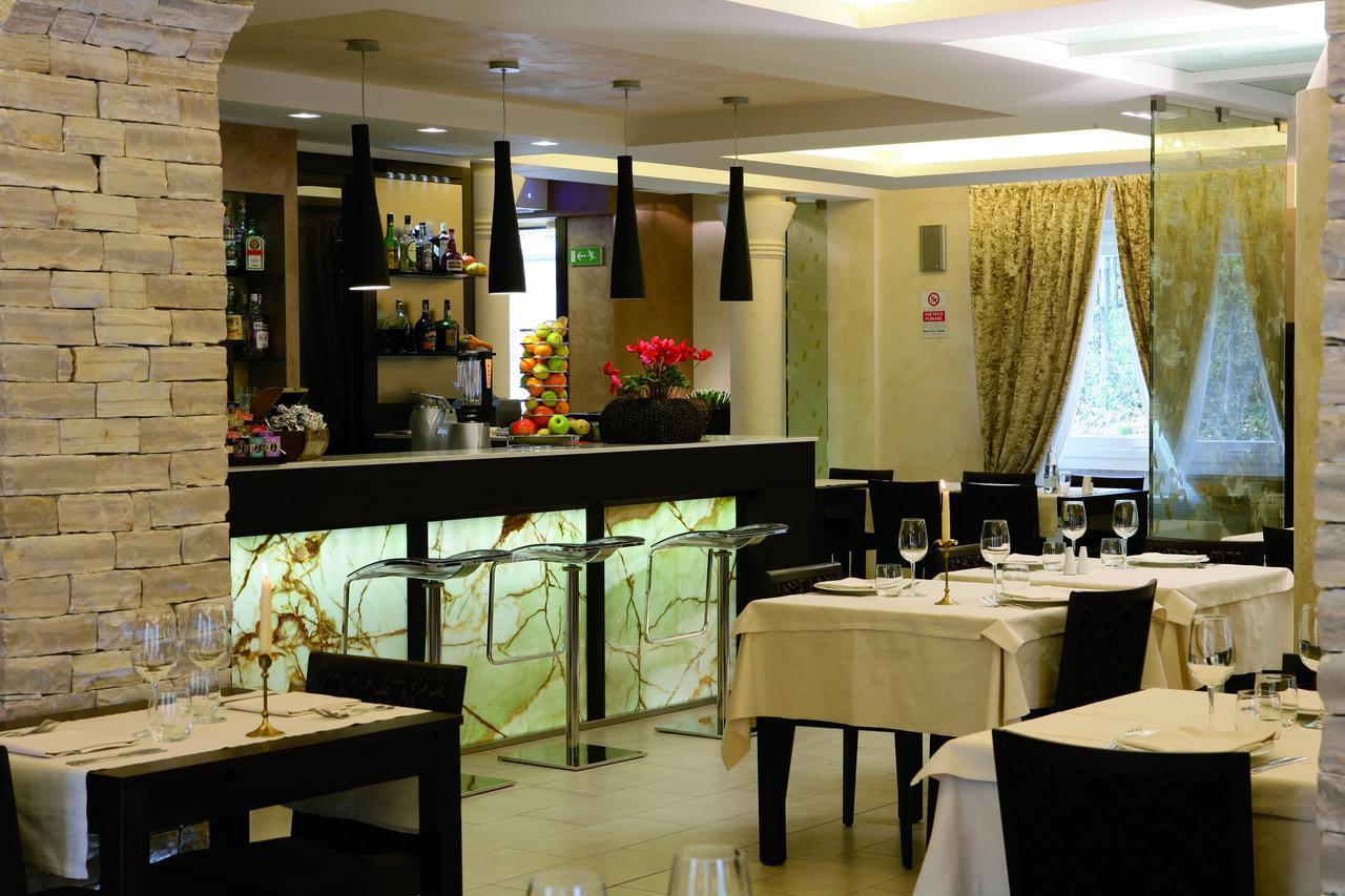 Albergo Ristorante Marcheno Exteriér fotografie